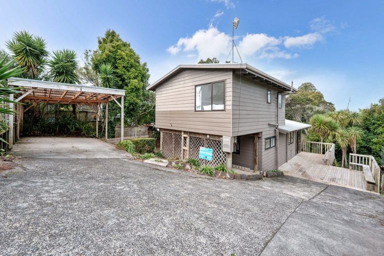 Photo of property in 2/104 Ocean View Road, Northcote, Auckland, 0627