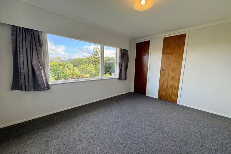 Photo of property in 17 Bedford Grove, Kelson, Lower Hutt, 5010