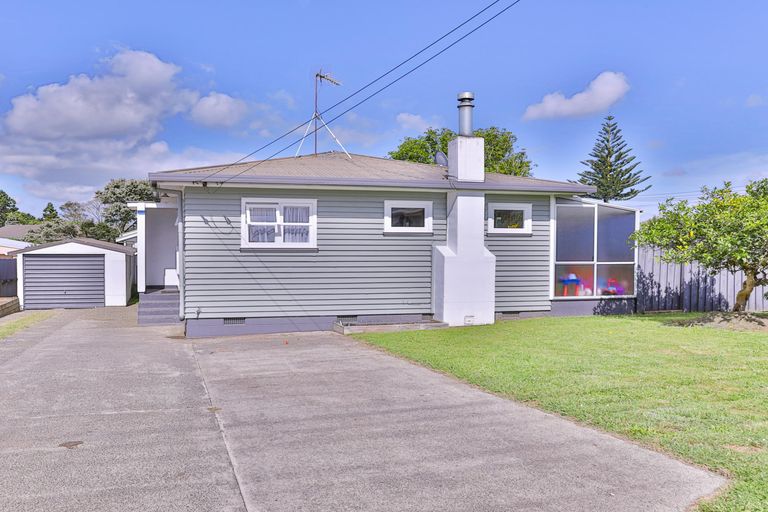 Photo of property in 1/76 Grove Road, Papakura, 2110