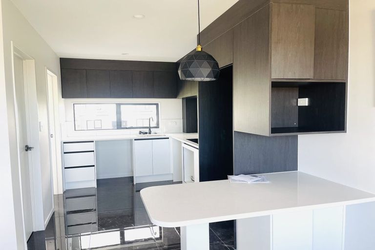 Photo of property in 15 Auranga Drive, Karaka, Papakura, 2113