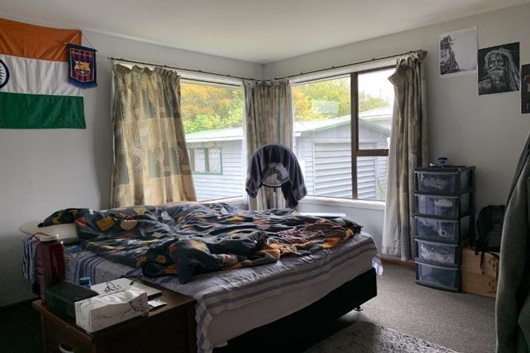 Photo of property in 77 Staveley Street, Avonhead, Christchurch, 8042