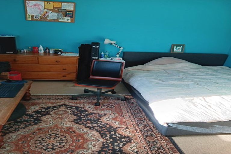 Photo of property in 23 Hawker Street, Mount Victoria, Wellington, 6011