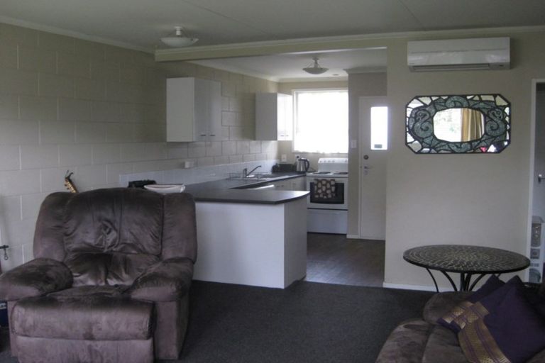 Photo of property in 83 Chelwood Street, Takaro, Palmerston North, 4412