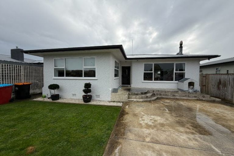 Photo of property in 30 Sheffield Street, Awapuni, Palmerston North, 4412