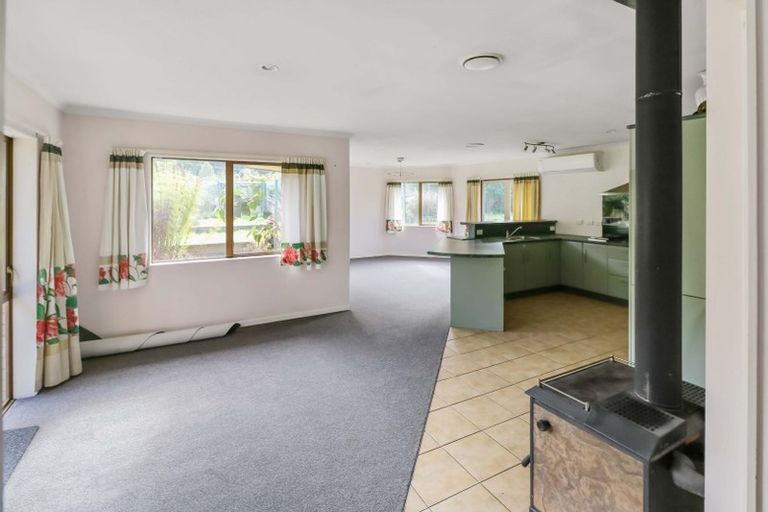 Photo of property in 30 Pencarrow Crescent, Wainuiomata, Lower Hutt, 5014