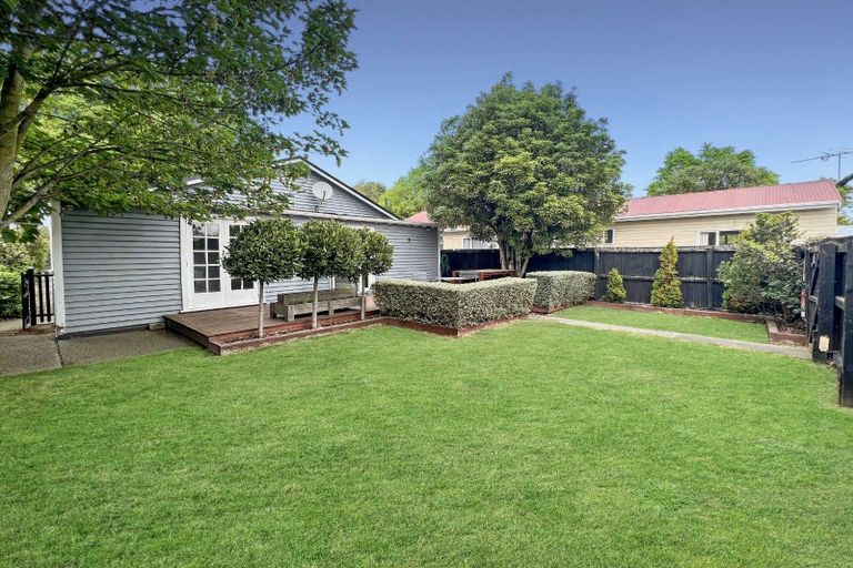 Photo of property in 2/49 Dominion Avenue, Spreydon, Christchurch, 8024