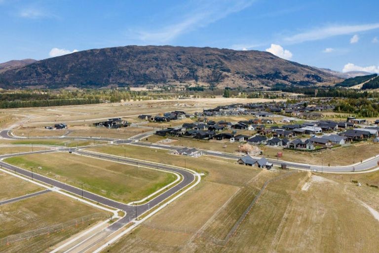 Photo of property in 21 Mason Street, Wanaka, 9305