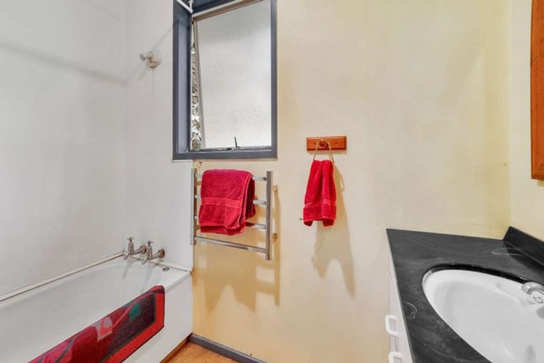 Photo of property in 20 Mallard Drive, Selwyn Heights, Rotorua, 3015