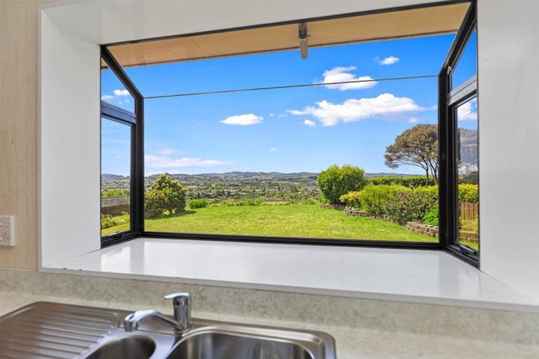 Photo of property in 4a Begonia Way, Greerton, Tauranga, 3112