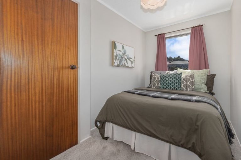 Photo of property in 10 Bosun Terrace, Whitby, Porirua, 5024