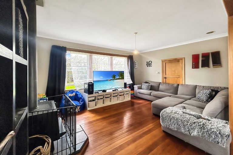 Photo of property in 110 Savage Crescent, West End, Palmerston North, 4412