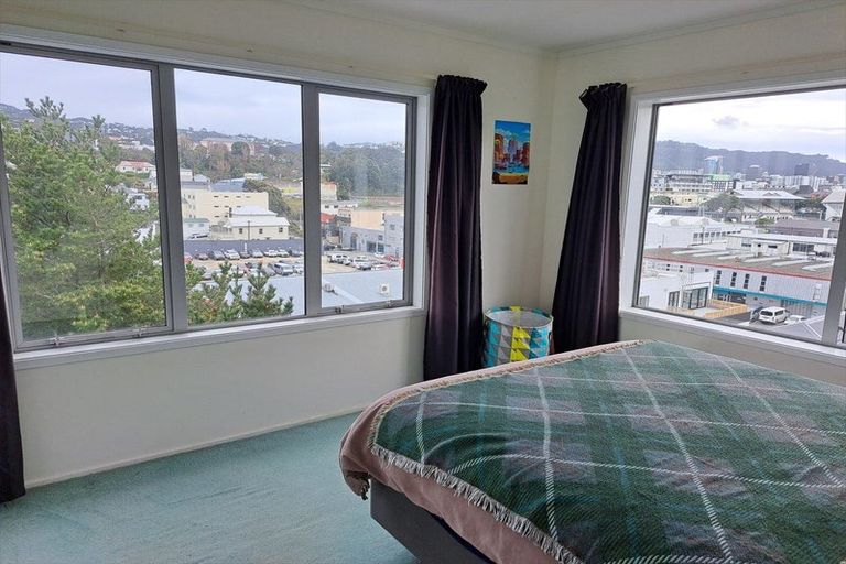 Photo of property in Grosvenor Cl, 10/6u Brown Street, Mount Cook, Wellington, 6021