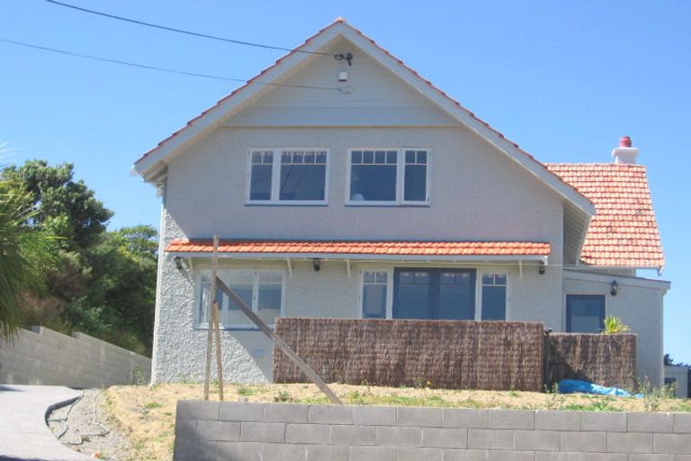 Photo of property in 62 Harbour View Road, Northland, Wellington, 6012