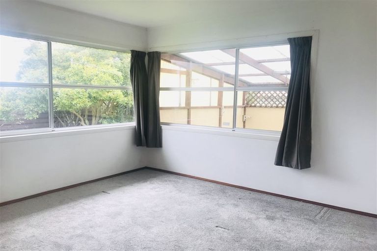 Photo of property in 345 Pakuranga Road, Pakuranga Heights, Auckland, 2010