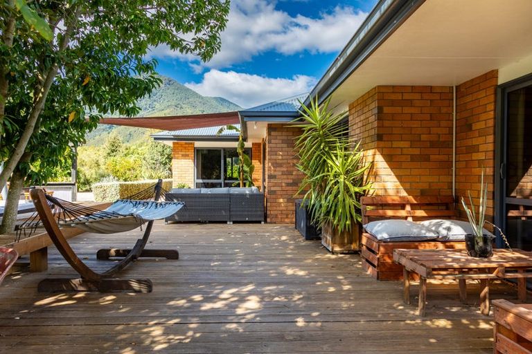 Photo of property in 12 Prices Road, Havelock, 7178