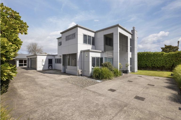 Photo of property in 118 Fourteenth Avenue, Tauranga South, Tauranga, 3112