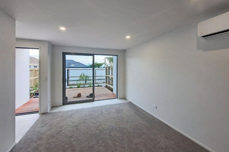 Photo of property in 2/17 Highsted Road, Bishopdale, Christchurch, 8053