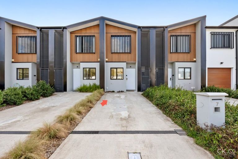 Photo of property in 7 Fitch Lane, Wallaceville, Upper Hutt, 5018