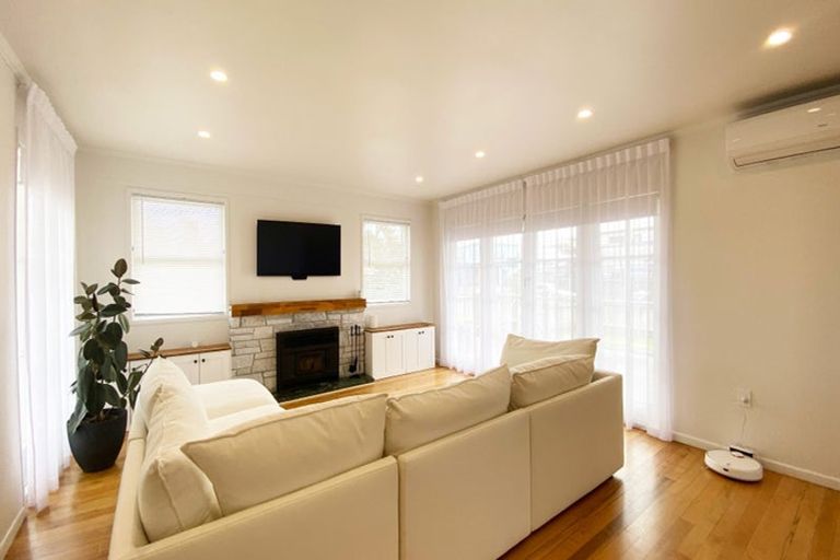 Photo of property in 54 Alma Crescent, Papakura, 2110