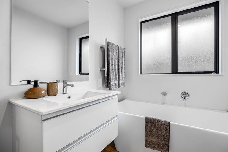 Photo of property in 167 Faringdon Boulevard, Rolleston, 7615