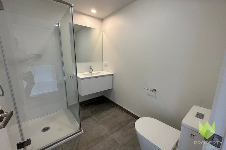 Photo of property in 14 Dorothy Thorpe Way, New Lynn, 0600