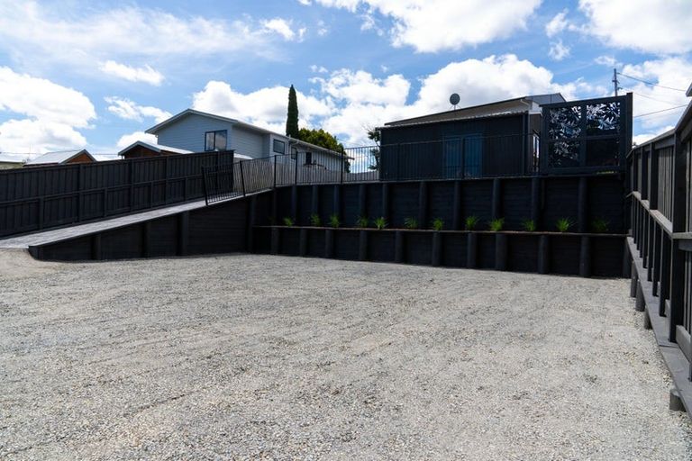 Photo of property in 36 Moffat Road, Red Beach, 0932