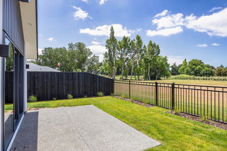 Photo of property in 20 Inch Crescent, Rangiora, 7400