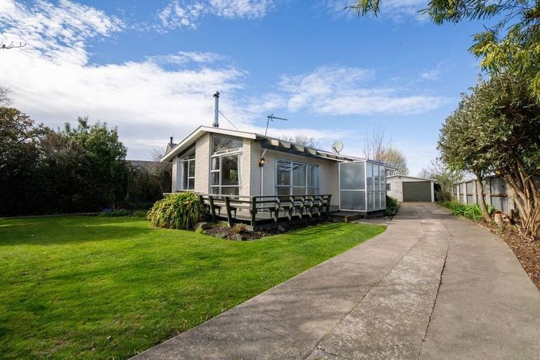 Photo of property in 40 Gray Crescent, Kaiapoi, 7630