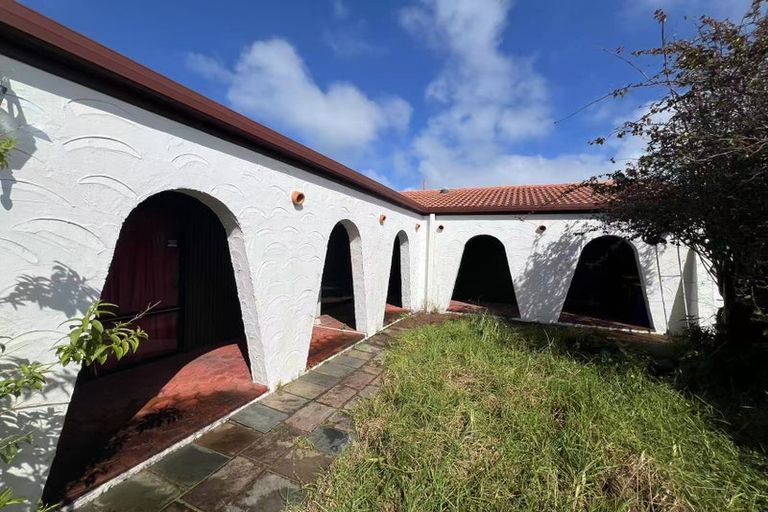 Photo of property in 56 Balmain Road, Chatswood, Auckland, 0626