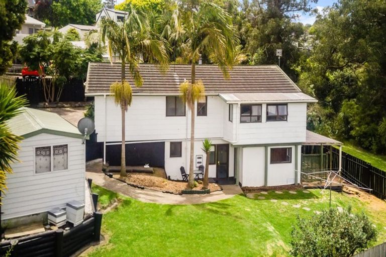 Photo of property in 29 Elizabeth Drive, West Harbour, Auckland, 0618