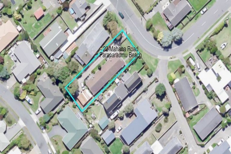 Photo of property in 22 Mahana Road, Paraparaumu Beach, Paraparaumu, 5032