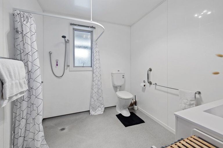 Photo of property in 29 Irving Street, Gore, 9710