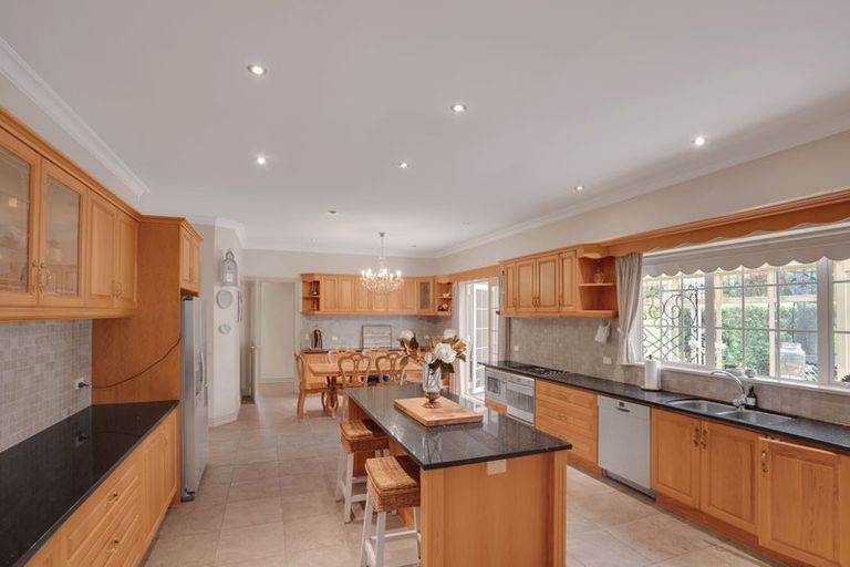 Photo of property in 470 Waitoki Road, Wainui, Silverdale, 0994