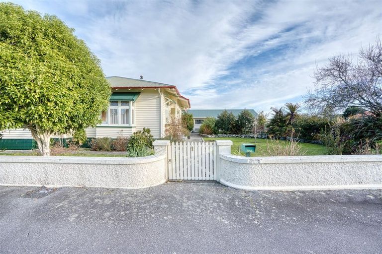 Photo of property in 201 Hampden Street, Hokitika, 7810