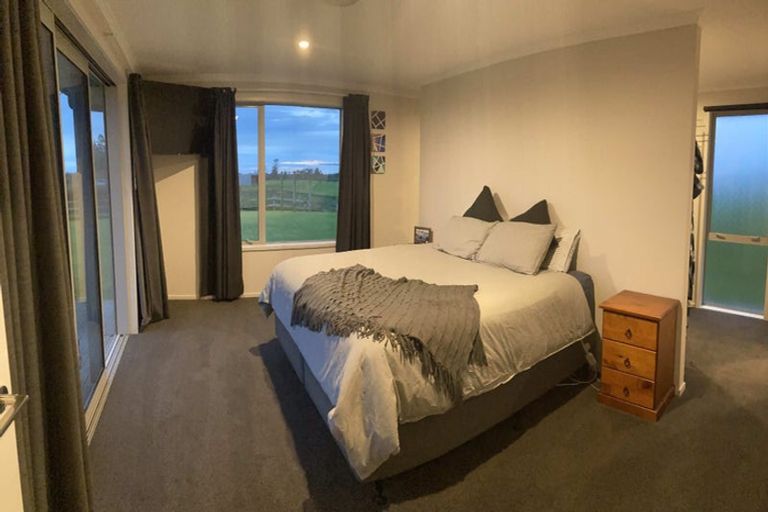 Photo of property in 932 Salisbury Road, Midhirst, Stratford, 4394