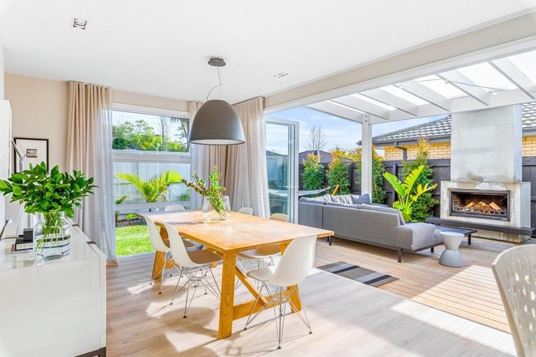 Photo of property in 14 Kanuka Way, Albany, Auckland, 0632