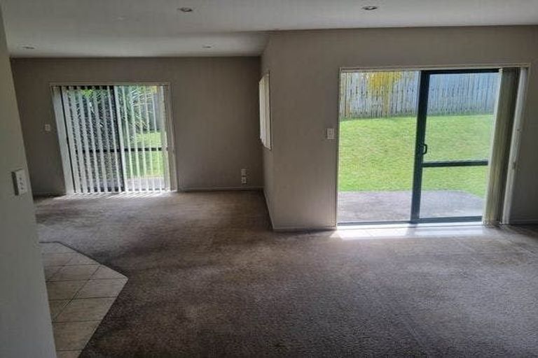 Photo of property in 16 Whitbourne Heights, Manurewa, Auckland, 2105