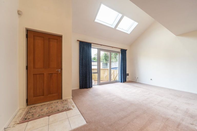 Photo of property in 12 Futuna Close, Karori, Wellington, 6012