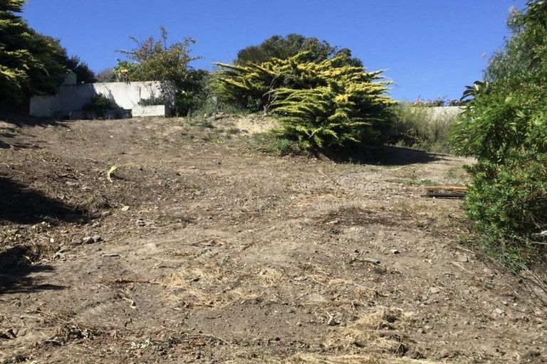 Photo of property in 6 Westmere Lane, Mount Pleasant, Christchurch, 8081