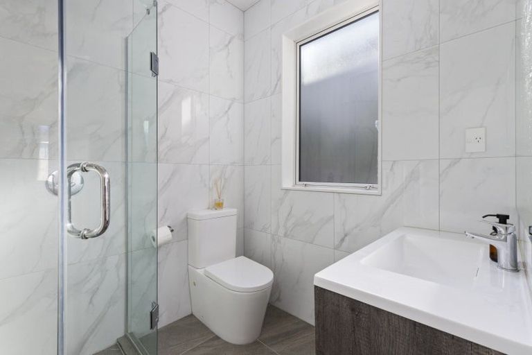 Photo of property in 10 Hemopo Street, Pukekohe, 2120