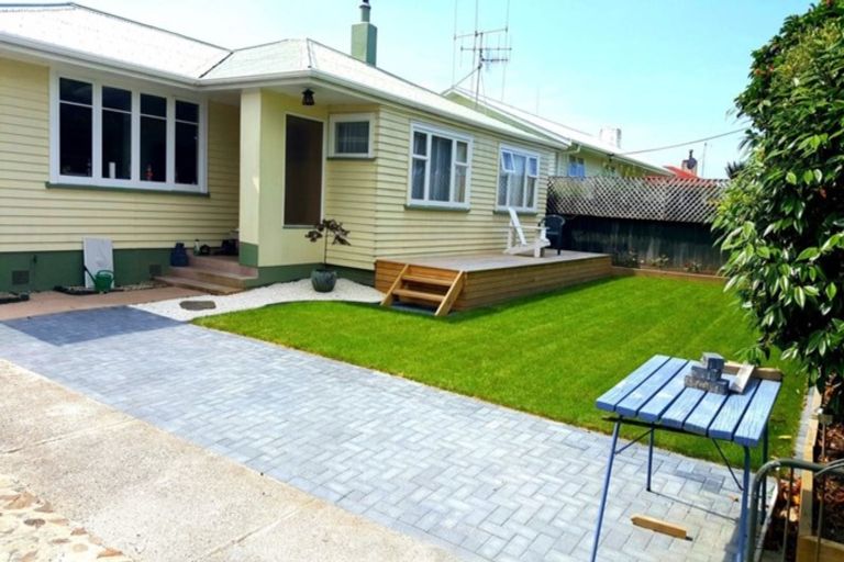 Photo of property in 10 Manson Street, Gate Pa, Tauranga, 3112