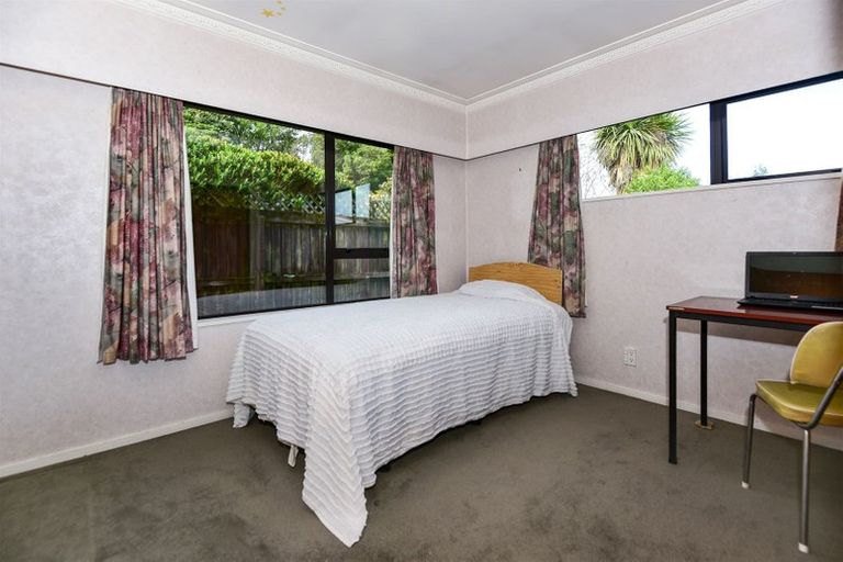 Photo of property in 17 Lakeview Place, Halswell, Christchurch, 8025