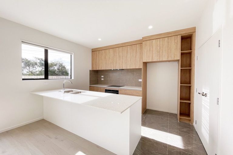Photo of property in 6a Geordie Street, Henderson, Auckland, 0612