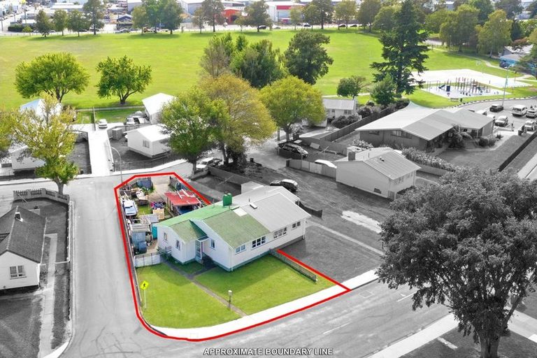 Photo of property in 711 Kiwi Street, Camberley, Hastings, 4120