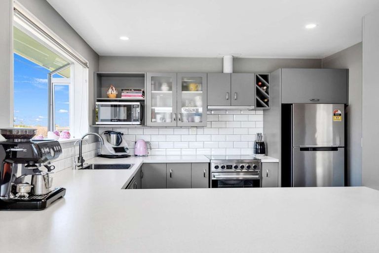 Photo of property in 23 Charles Street, Weston, Oamaru, 9401