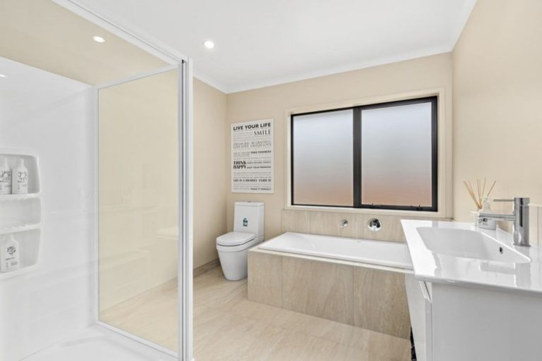 Photo of property in 36 Anne Burton Drive, Warkworth, 0910