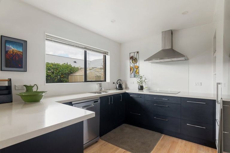 Photo of property in 1/3 Marlowe Street, Stoke, Nelson, 7011