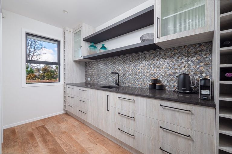 Photo of property in 14 Patty Lane, Patumahoe, 2679