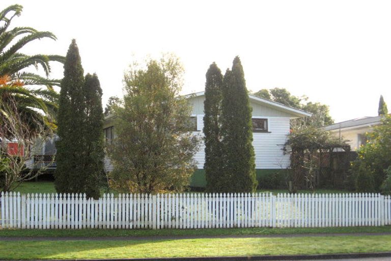 Photo of property in 22 Manapouri Street, Tikipunga, Whangarei, 0112