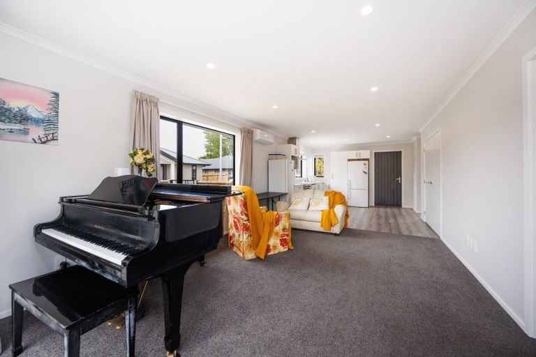 Photo of property in 17 Mccrae Place, Ashhurst, 4810